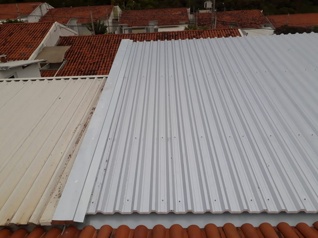 empresa especializada em calhas telhados estruturas metalicas steel frame coifas dutos pingadeiras